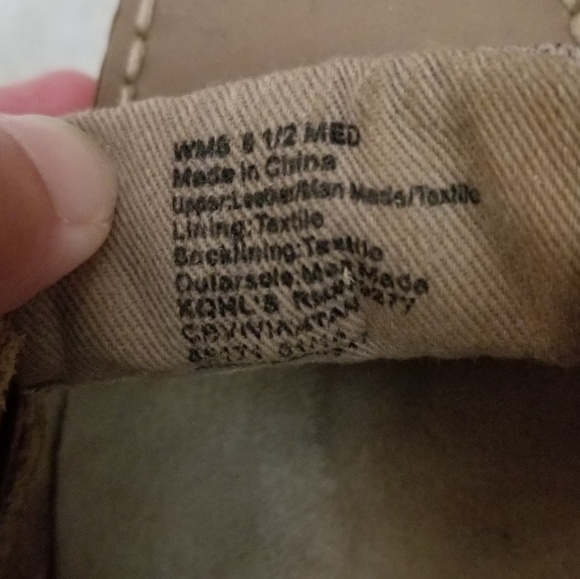 Croft & Barrow Tan Boat Shoes (size 6.5) - Picture 4 of 4